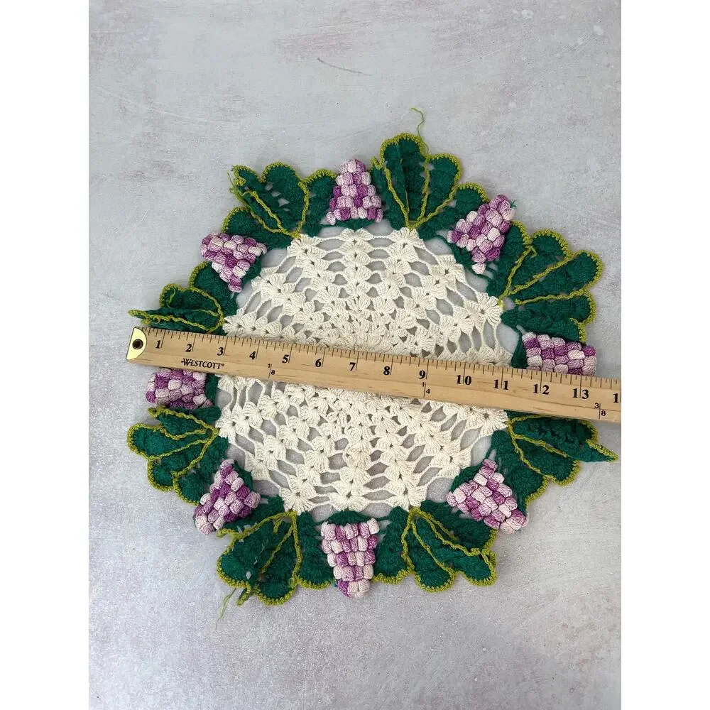 Vintage‎ Attic Treasure Handmade Crochet Grape Doily Art Nouveau 13”